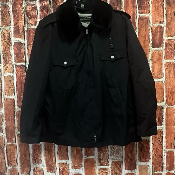 BauerMen Black Coat Jacket Size 46R Water Resistant Vintage